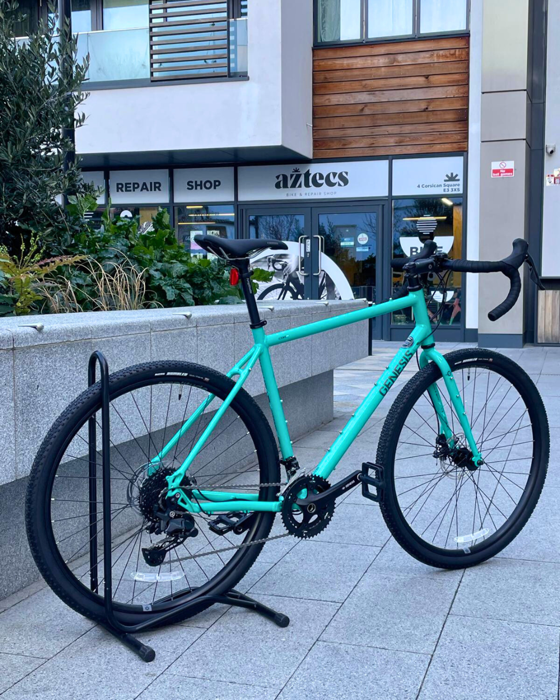 Saledock.Ecommerce.Core.Models.ImageDTO