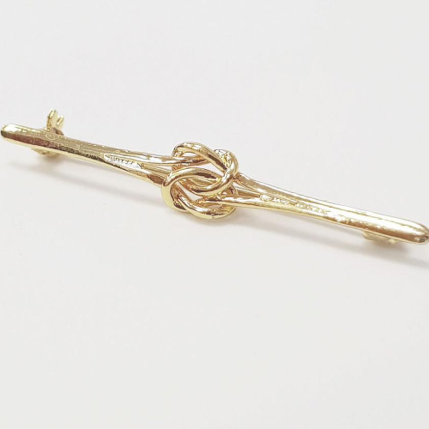 Gold Knot Stock Pin