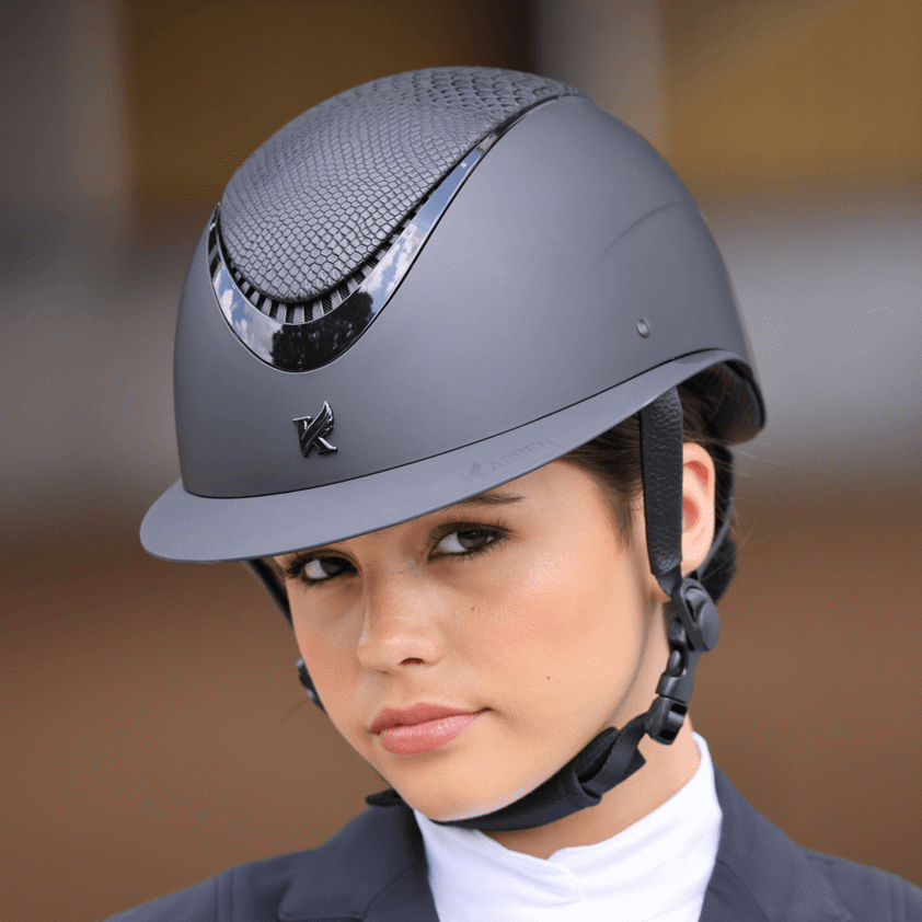 Black Ellipse Lorah Wide Peak Hat