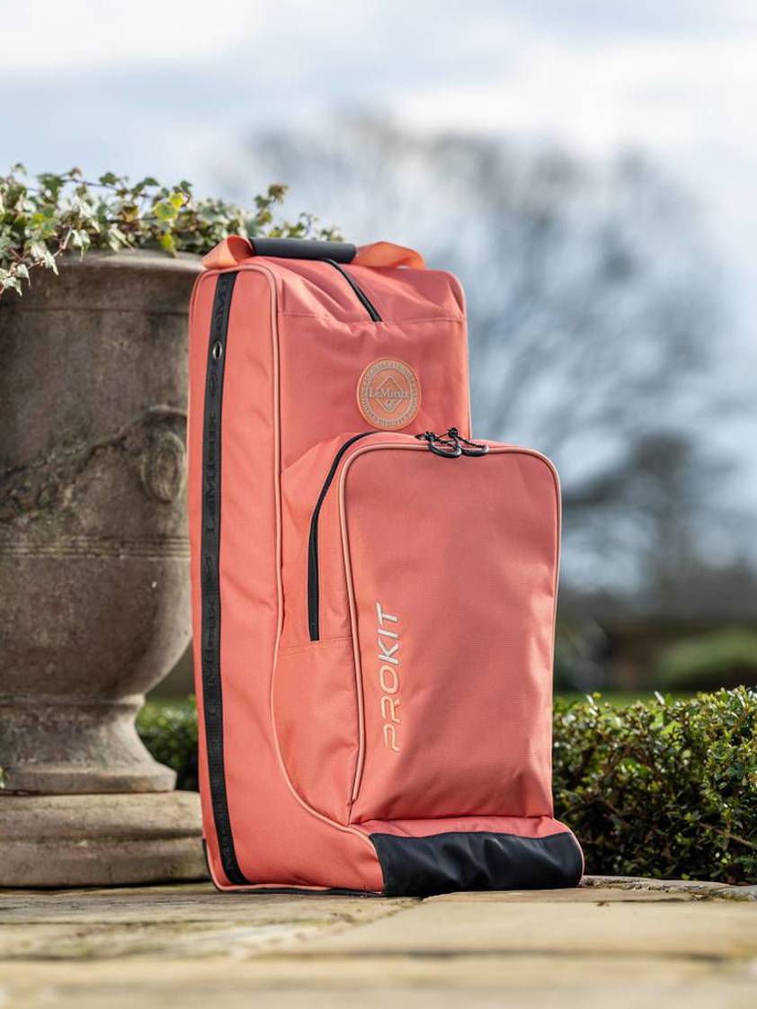 Mallow LeMieux Hat and Boot Bag