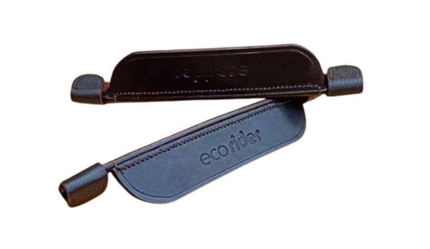 Black Leather Blinkers