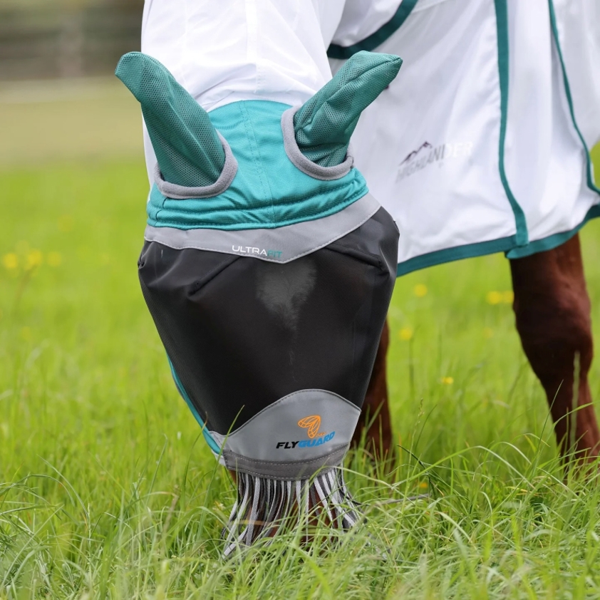 Green Deluxe Fly Mask with Nose Fringe