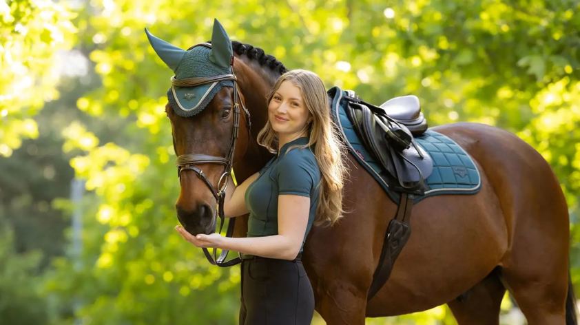 Jungle LeMieux Loire Satin Fly Hood