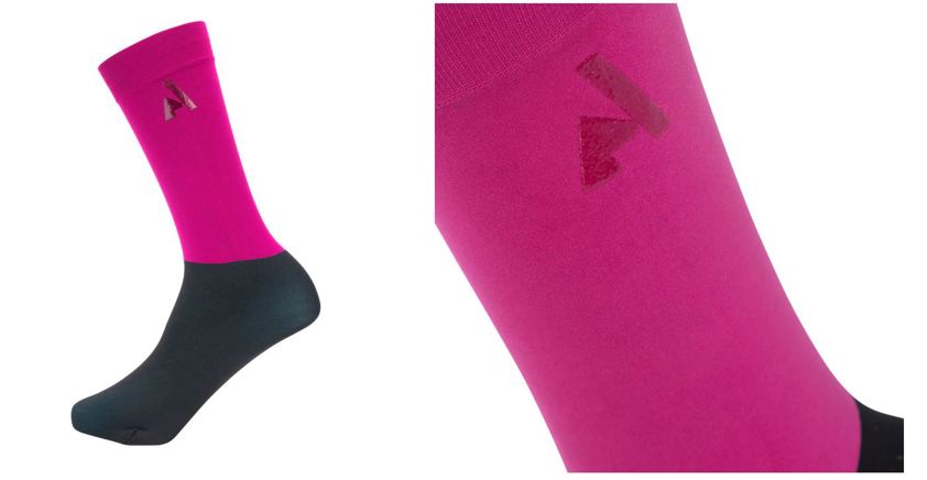 Fuchsia Aubrion React Performance Socks