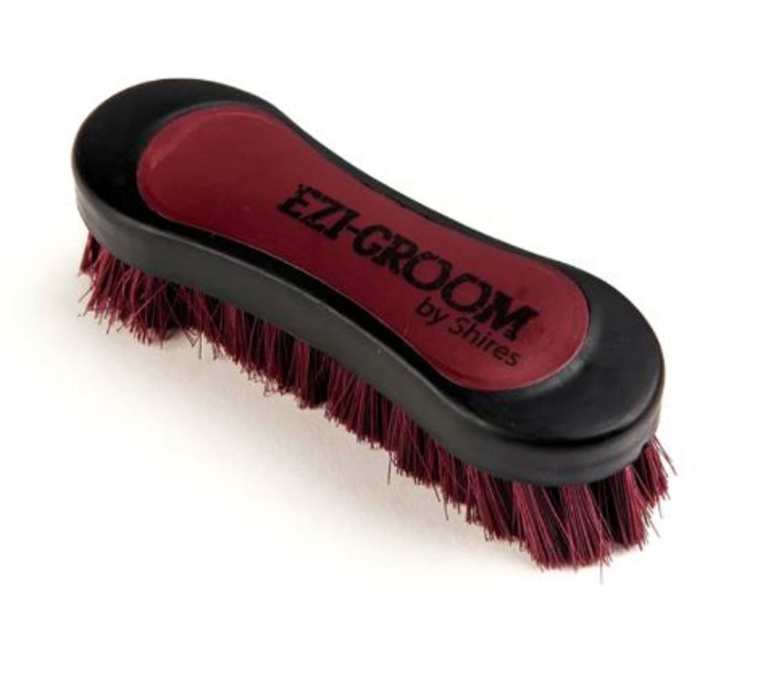 Black/Red Ezi-Groom Face Brush