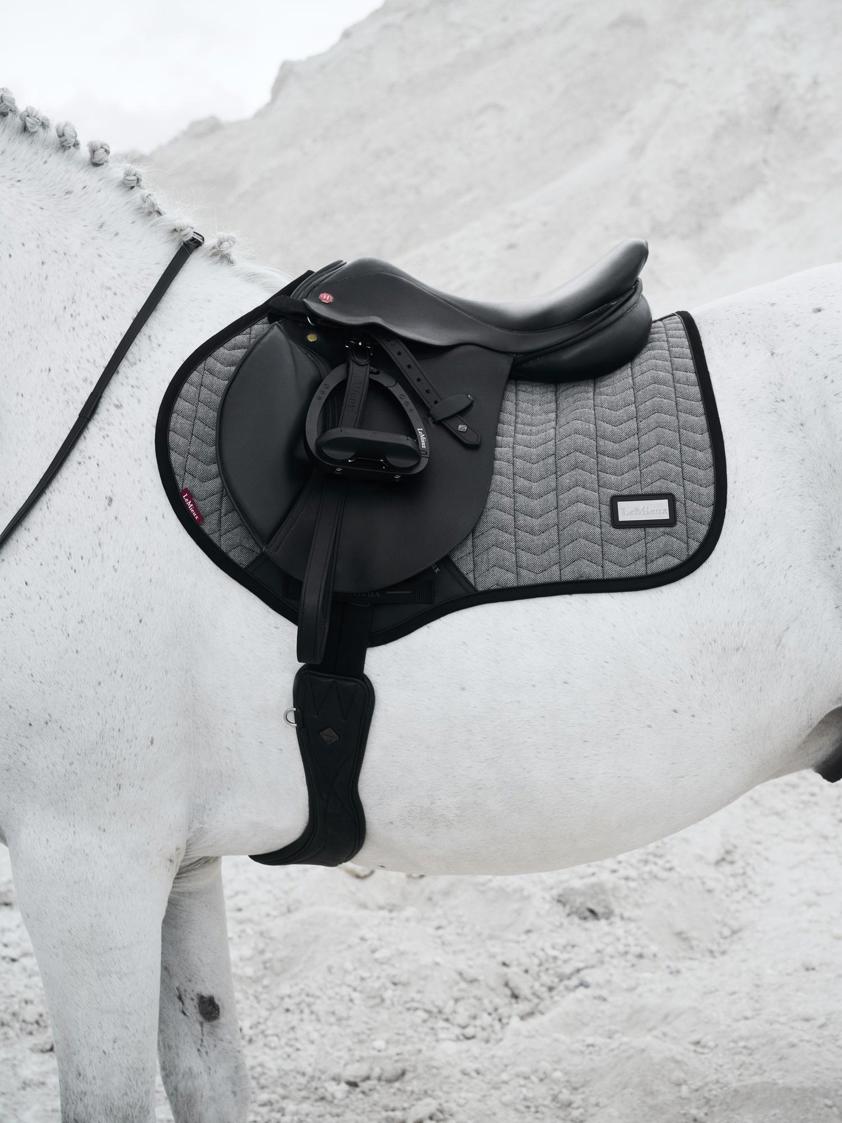 Herringbone LeMieux Aspen Close Contact Square