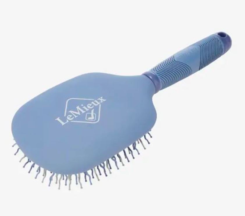 Powder Blue LeMieux Tangle Tidy Plus