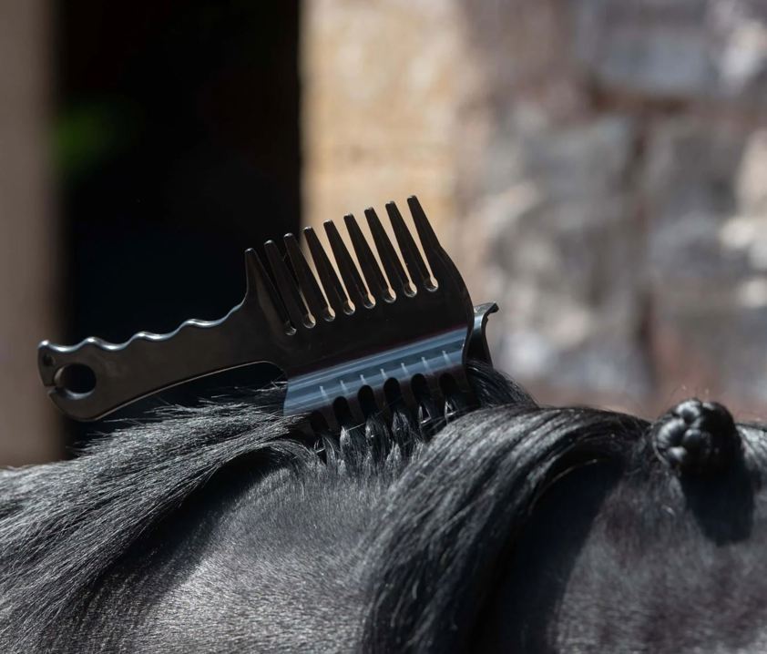 Black Smart Grooming Perfect Plaits Comb