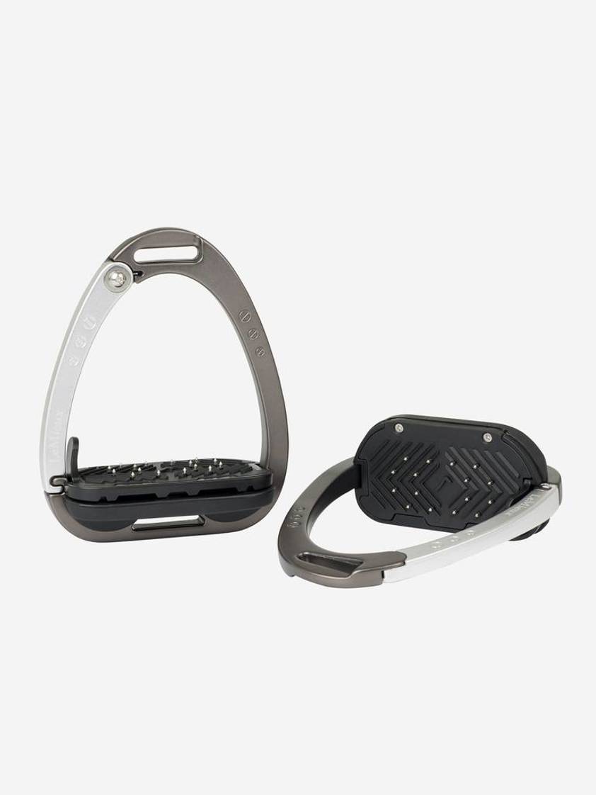 Carbon/Silver LeMieux Vector Balance Stirrup