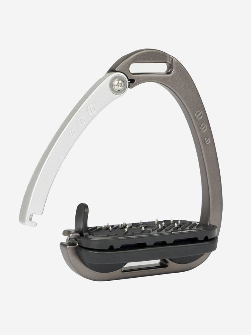 Carbon/Silver LeMieux Vector Balance Stirrup