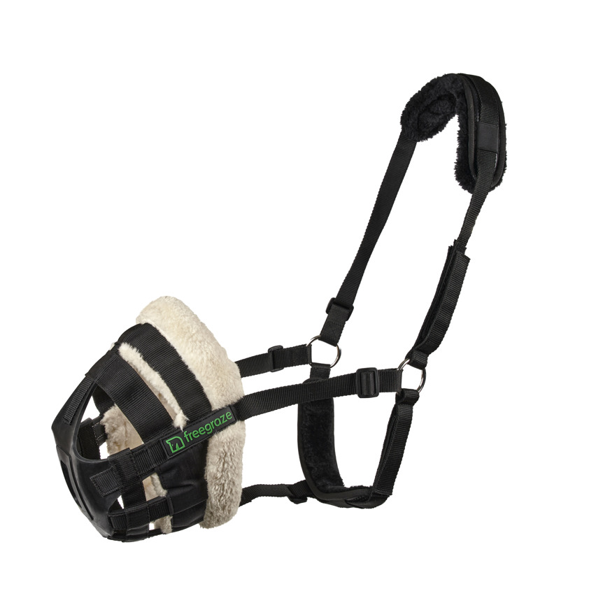Black Freegraze Airflow Grazing Muzzle