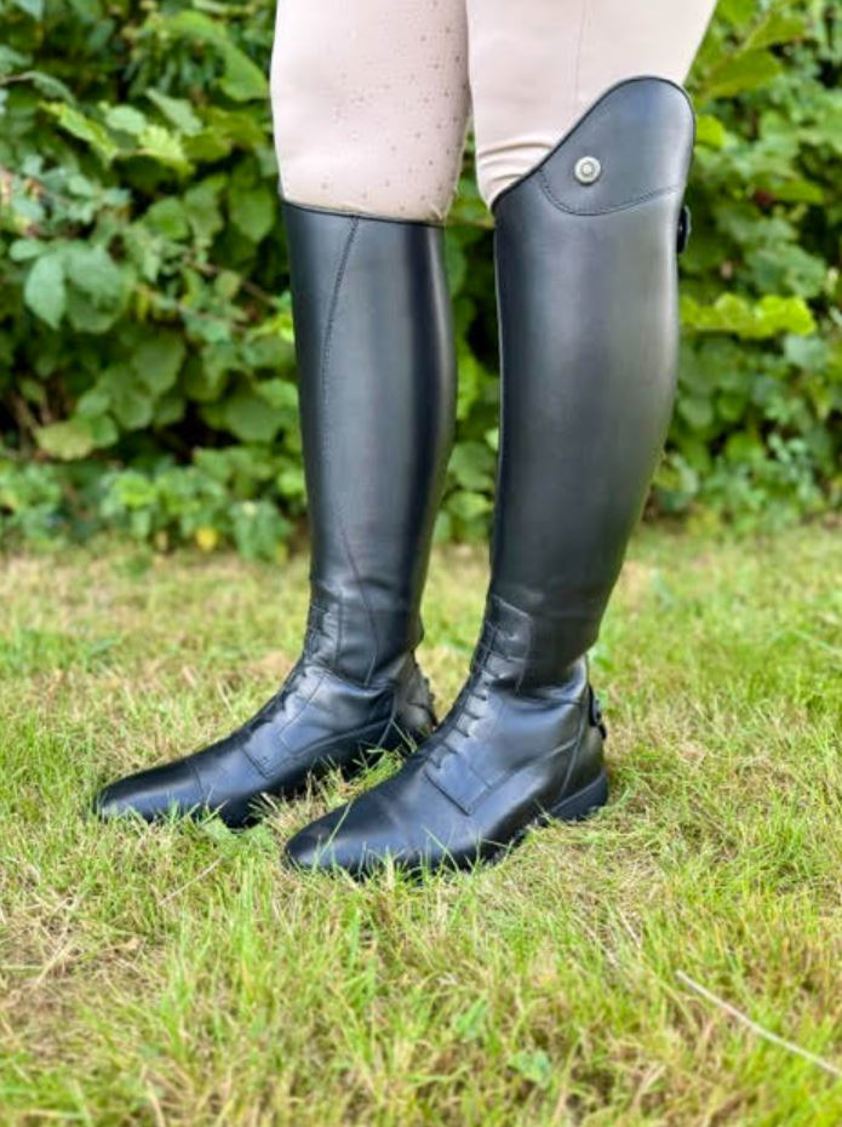 Black Nova Long Boot