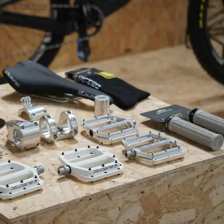 Bike Parts & Accessories
