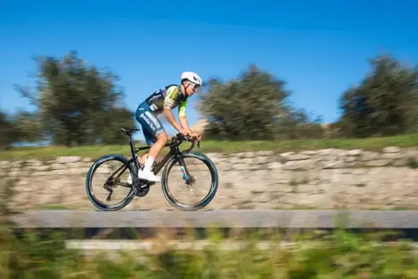 Road Bike vs Gravel Bike