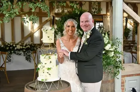  Mr & Mrs Davis By Mark Lewis Photography, Cobham Studios