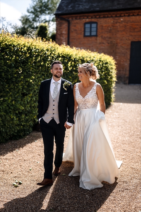 Matt & Nicole Lloyd - Photography By: @matthewlawrencephotography