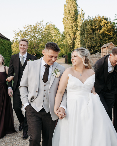 Mr & Mrs Cox @laurenmitchell.photography