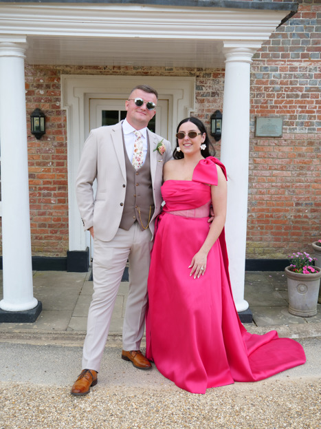 Phoebe and Matt Richards - Photography By: @paint.the.moment