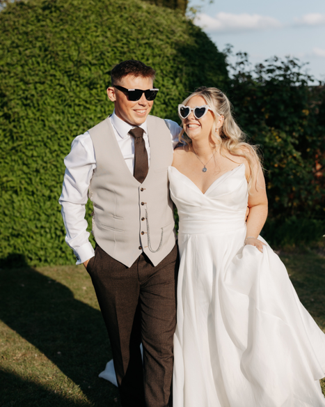 Mr & Mrs Cox @laurenmitchell.photography