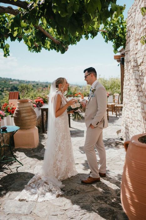 Dake and Annie photo by @sarahhurjaphotography 