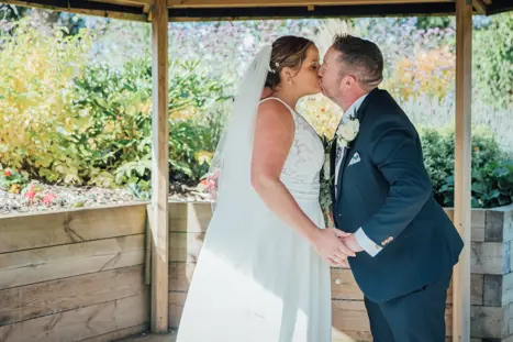 Danielle & Tom Shaw By @georgehbishop