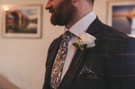 Tom and Lucy Photo by @nicolamuirphotography