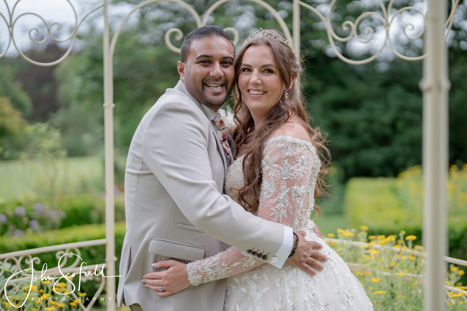 Roo and Fran Hussain Photo By @johnscofieldphotography