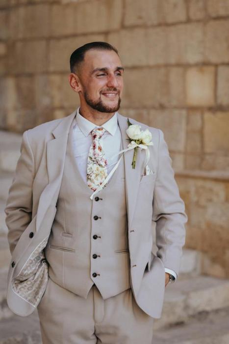 Adam and Arabelle photo by Dragana Rankovic