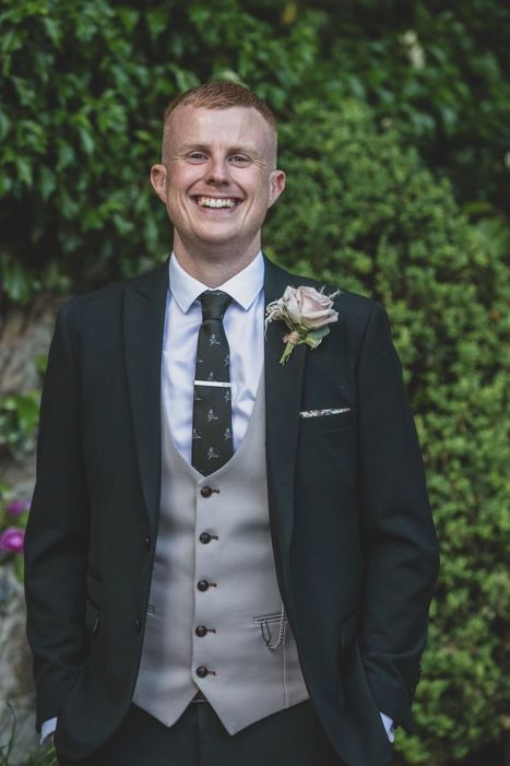 Melissa and Mark photo by @andybowleyphotography 