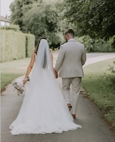 Billie & Jimmy Photography by: @charleighvictoriaphotography