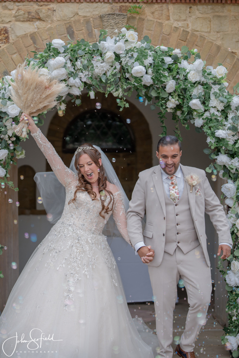 Roo and Fran Hussain Photo By @johnscofieldphotography