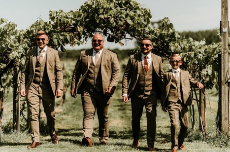 Dan and Torey Bly Photo By @harryhutchinsonphoto