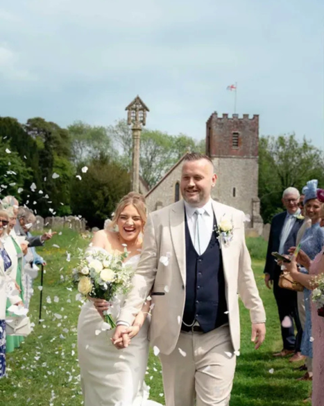 Mr & Mrs Neil by @arthurrobinsonfilms