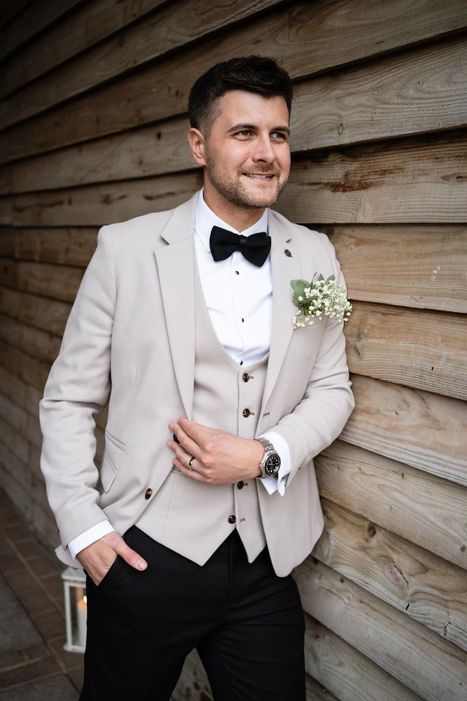 James and Chantelle Photos by www.allianceweddingphotography.co.uk