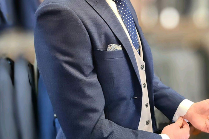 The Perfect Timeline for Finding Your Wedding Suit