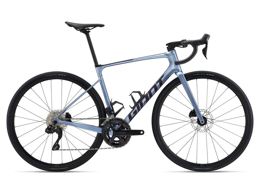 Frost Silver Defy Advanced 1 (2025)