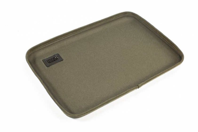 Chaise De Lit NASH BIVVY Sidetray C/W - Neuve Avec étiquette - Vintage Green