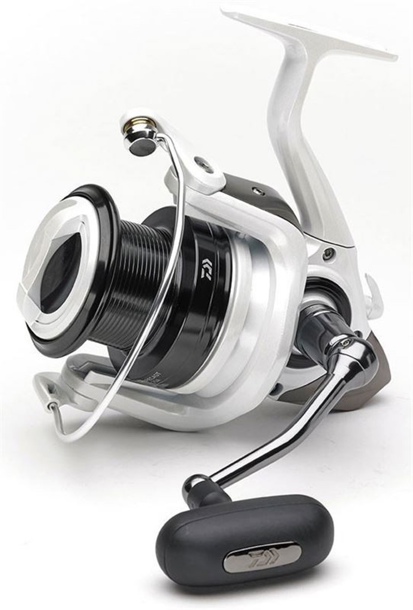 Carrete Daiwa Shorecast 5000 [Tamaño 560 G