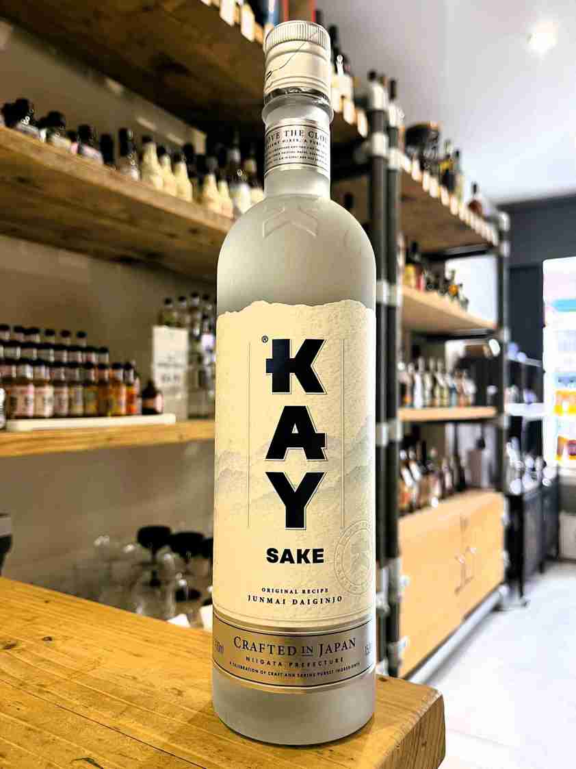 KAY Sake Junmai Daiginjo 15.8% 72cl