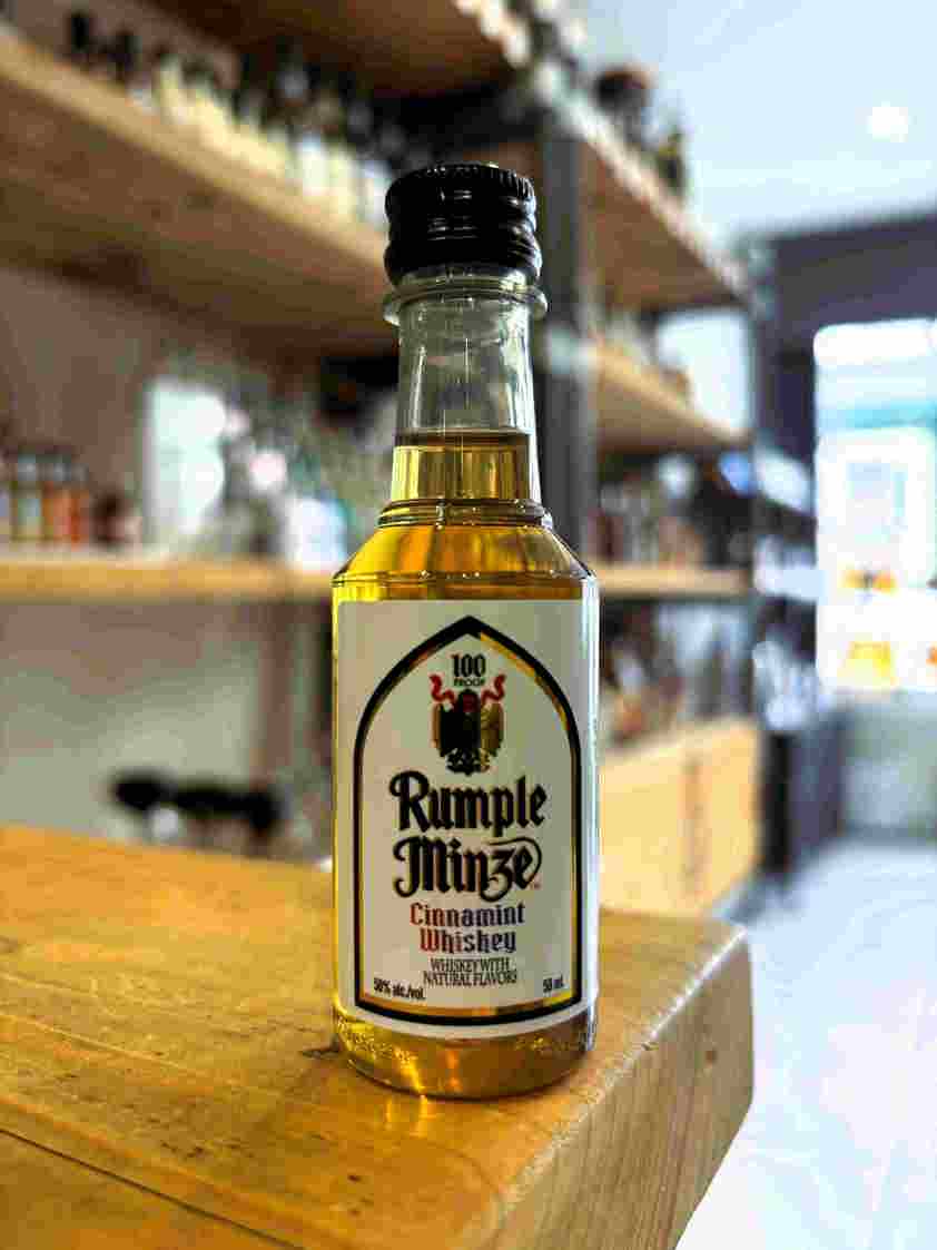 Rumple Minze Cinnamint Whiskey 50% 5cl