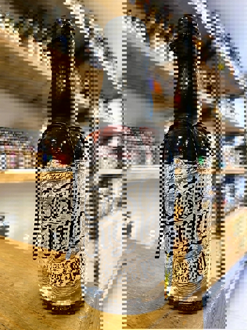 Crusty Juggler Black Spiced Rum 37.5% 20cl