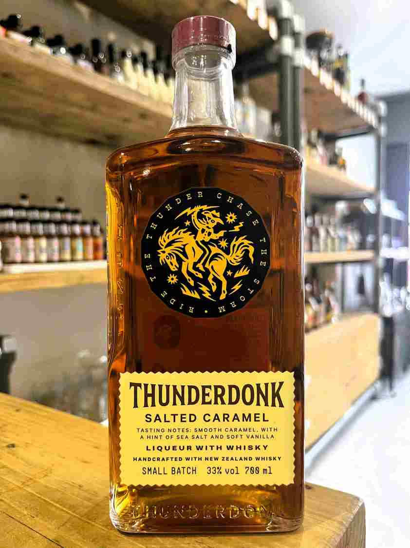 Thunderdonk Salted Caramel Liqueur with Whisky 33% 70cl