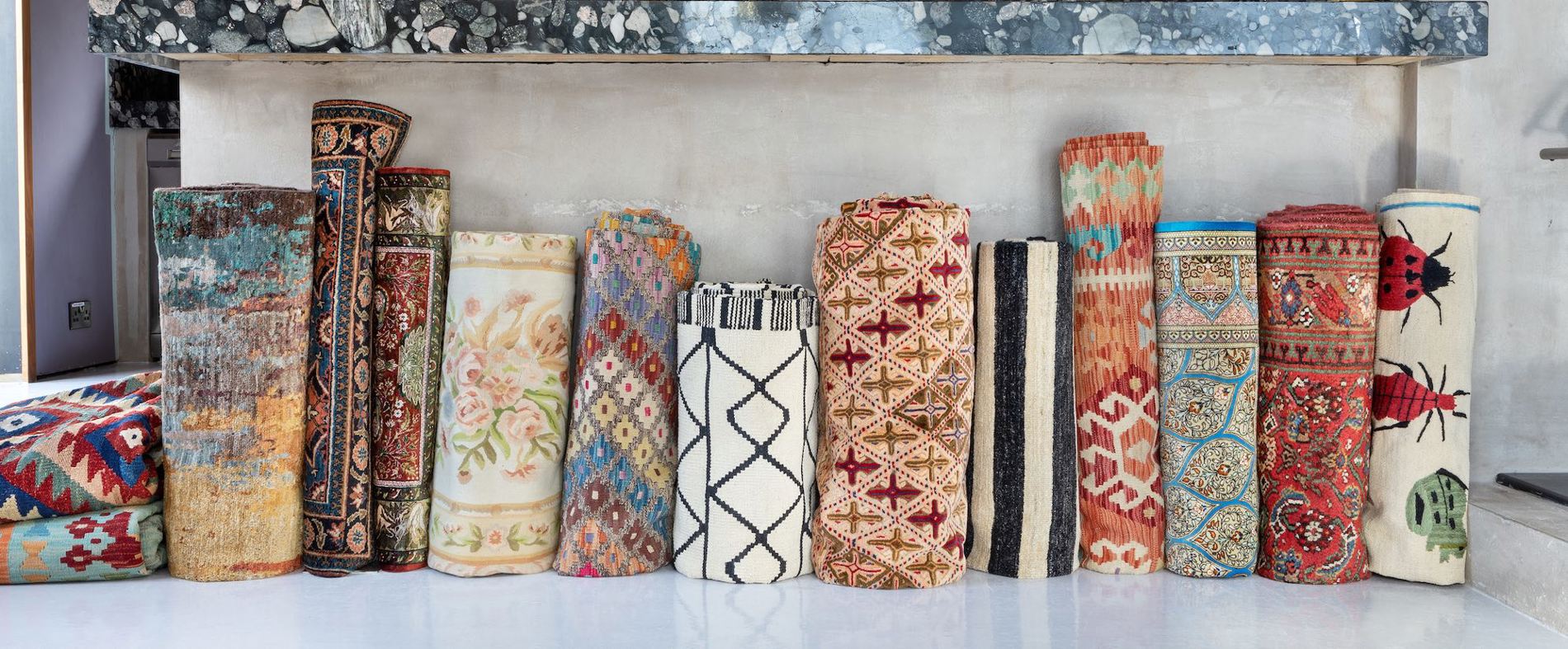 Buy preloved handmade rugs online, second hand rugs London and UK