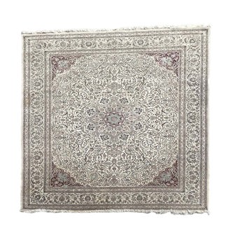Fine Part Silk Persian Tabriz Rug