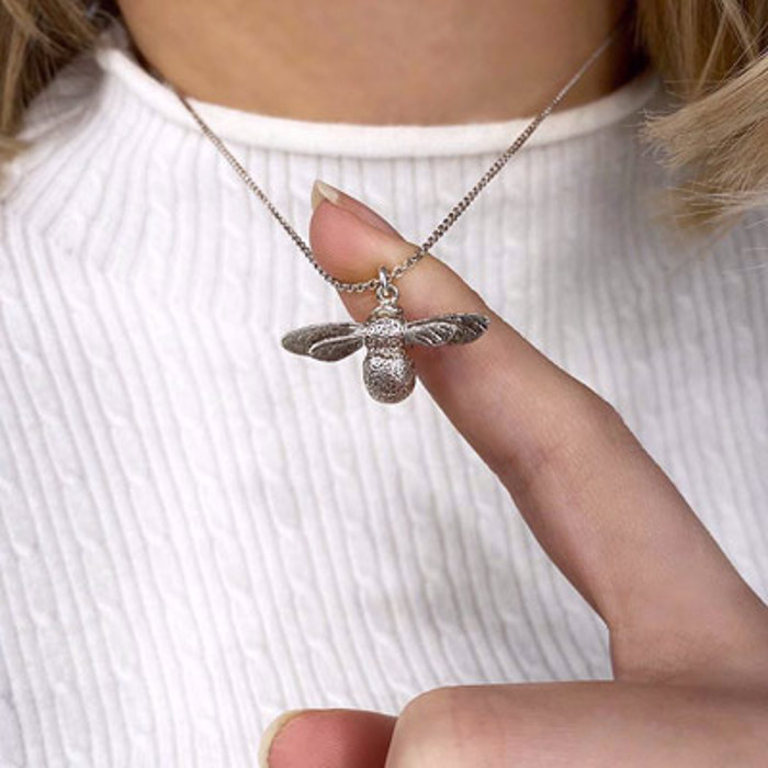 Necklaces and Pendants Necklaces and Pendants