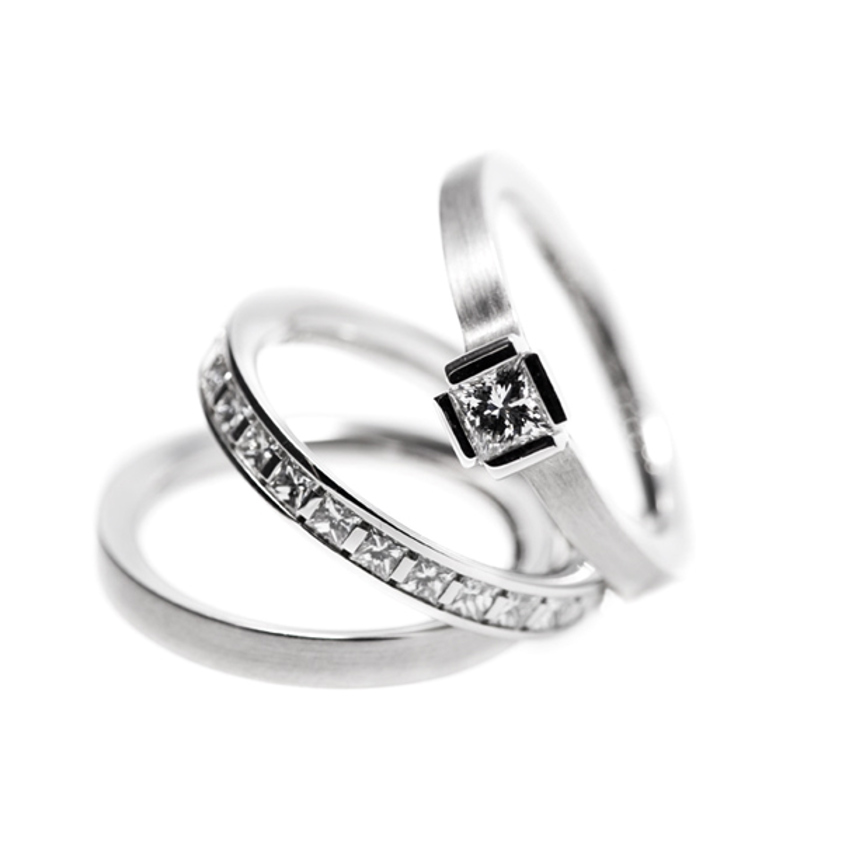 HD6 Platinum Eternity Ring