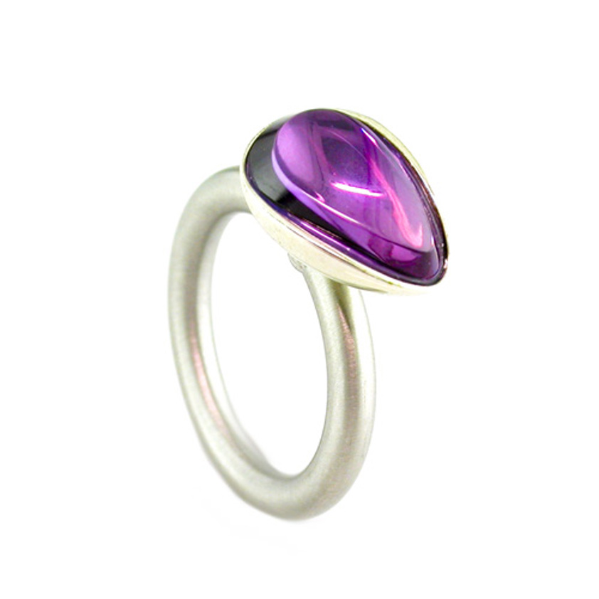 Auster Amethyst Swivel Ring