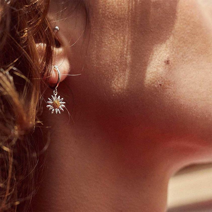 Daisy Drop Earrings 10mm