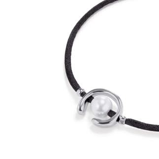 Black                PUL2505 Silver Shell Pearl Bracelet
