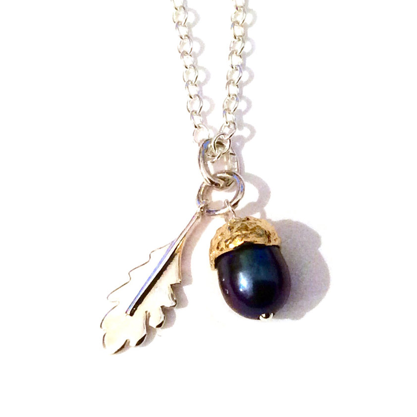 Black Medium Acorn Pearl Necklace